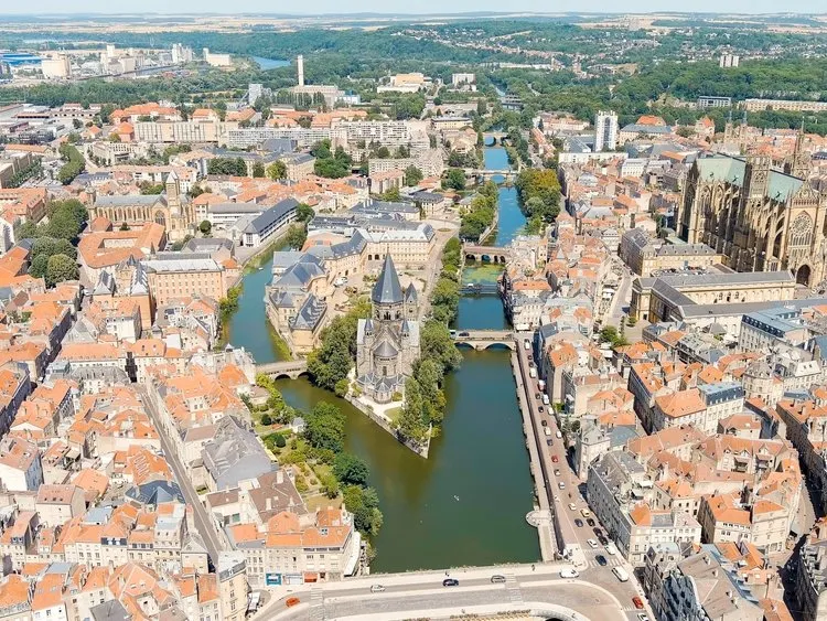 Où trouver des promoteurs immobiliers spécialisés dans le neuf à Metz ?