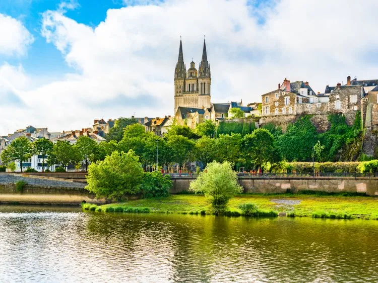 Top 5 des quartiers où acheter dans le neuf à Angers