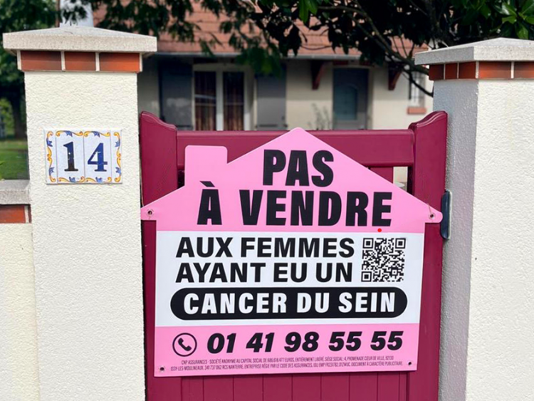 La campagne « Pas à Vendre » de CNP Assurances veut interpeller sur les difficultés immobilières des femmes guéries d'un cancer du sein.