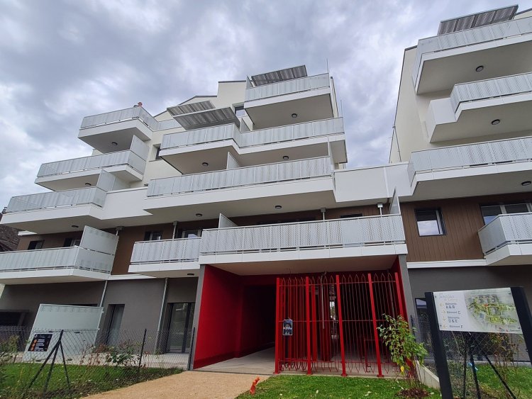 Les jardins de Calvary : une résidence durable au cur de Chambéry, de 83 appartements neufs qui s'est construite sur une dent creuse de Bissy.